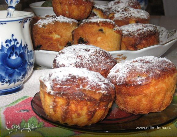 Булочки с изюмом "Аппетитные"