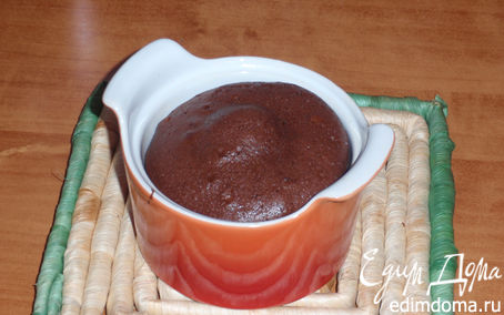 Рецепт Кексик шоколадный с жидкой серединкой.