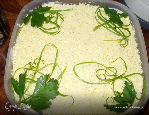 Оригинальный салат «Мимоза» с сельдью – пошаговый рецепт приготовления с фото