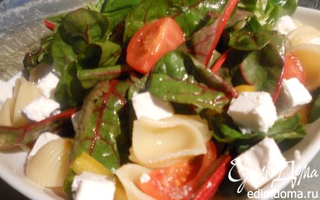 Рецепт Овощной салат с пастой, фетой и базиликом
