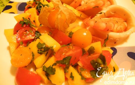 Рецепт Морепродукты с сальсой из физалиса, манго и черри