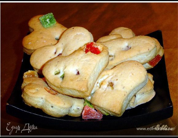 Постное печенье с орехами и цукатами