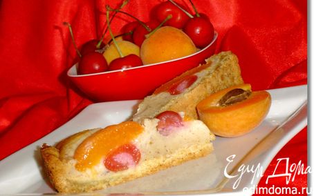 Рецепт Пирог с абрикосами и черешней