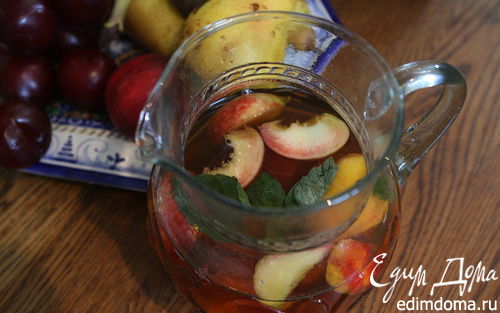 Рецепт Чай с фруктами и базиликом