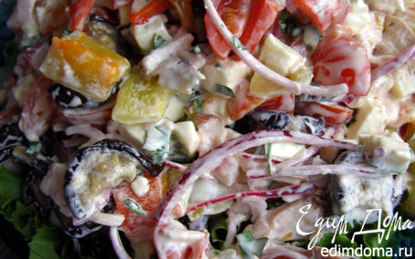Рецепт Салат "Сытный ужин" из запечённых овощей и копчёной куриной грудки