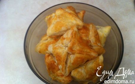 Рецепт Слойки с яблоками медом и орехами