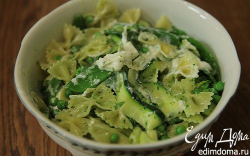 Рецепт Паста с зелеными овощами и сыром буррата