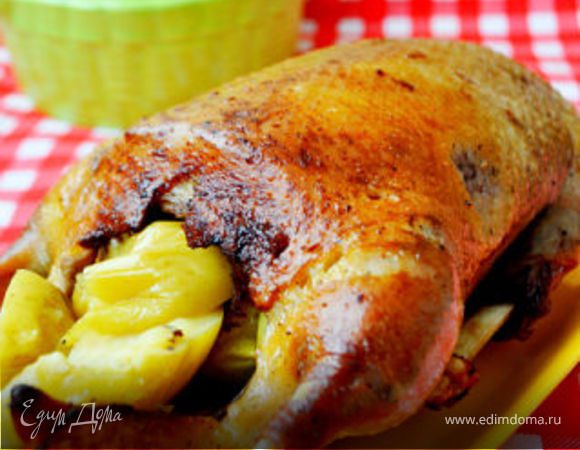 Рецепт запеченной утки с яблоками и медом: вкусное блюдо для новогоднего стола