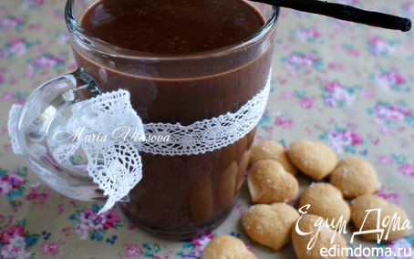Рецепт Горячий шоколад со вкусом ванили и кофе