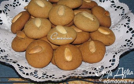 Рецепт Миндальное печенье с корицей и имбирем