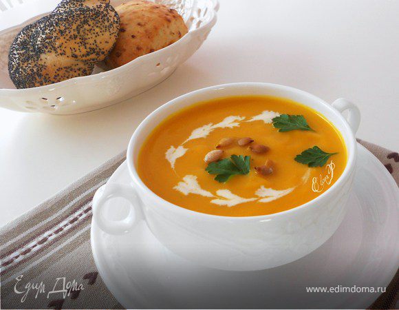 Крем-суп из жареной тыквы