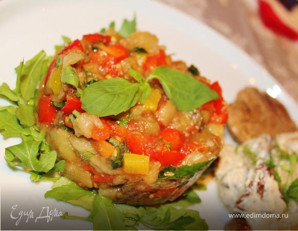 Салат из помидоров, болгарского перца и сыра (пошаговый фото рецепт) - ВашВкус