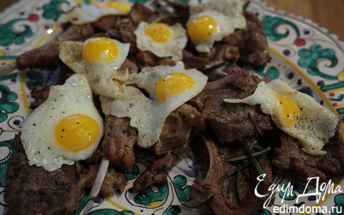Рецепт Бараньи ребрышки с салатом и перепелиными яйцами