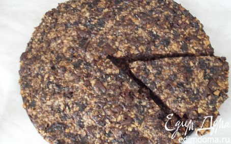 Рецепт Шоколадно-ореховый пирог с черносливом
