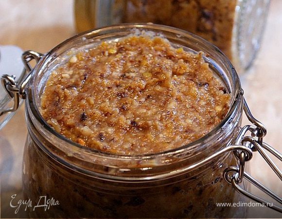 Витаминная смесь из сухофруктов и грецких орехов с медом – пошаговый рецепт приготовления с фото