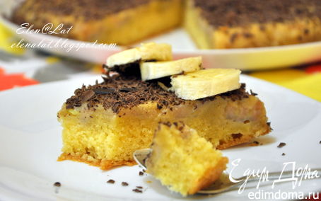 Рецепт Пирог с бананами и сливочно-карамельным соусом и шоколадом