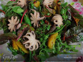 Салат с мини-осьминожками