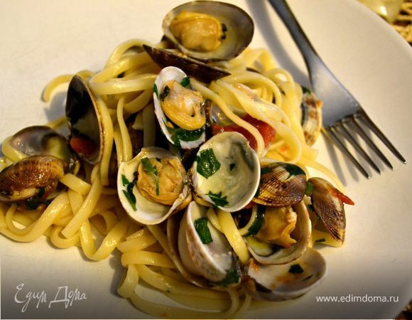 Рецепты морепродуктов DelicatesClub: Спагетти алле вонголе по-американски