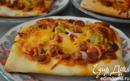 Рецепт Квадратная пицца с колбасой