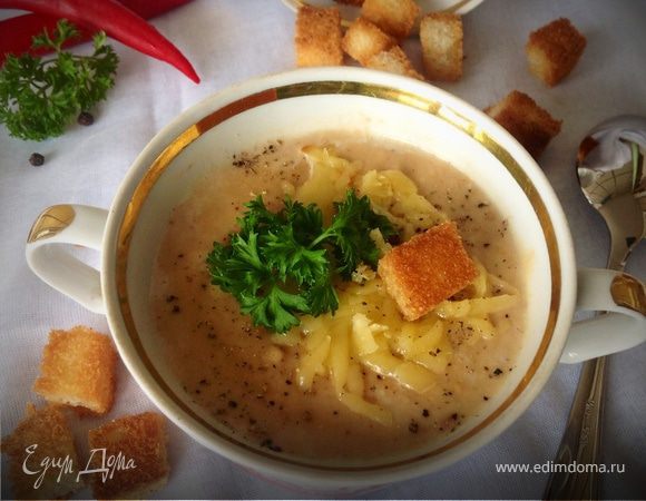 Суп-пюре из белой фасоли с баклажанами