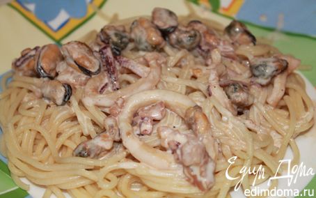 Рецепт Спагетти с морепродуктами под сырно-сливочным соусом