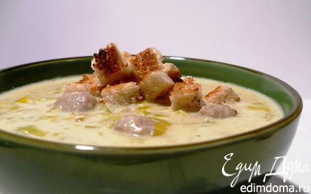 Рецепт Наваристый сырный суп из порея с фрикадельками и гренками