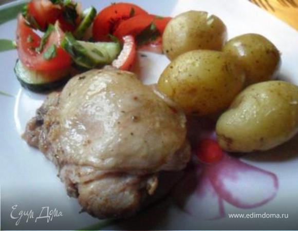 Полезные куриные бедра с картофелем и овощами в рукаве – пошаговый рецепт приготовления с фото