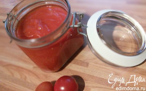 Рецепт Домашний томатно-яблочный кетчуп со свежими пряными травами