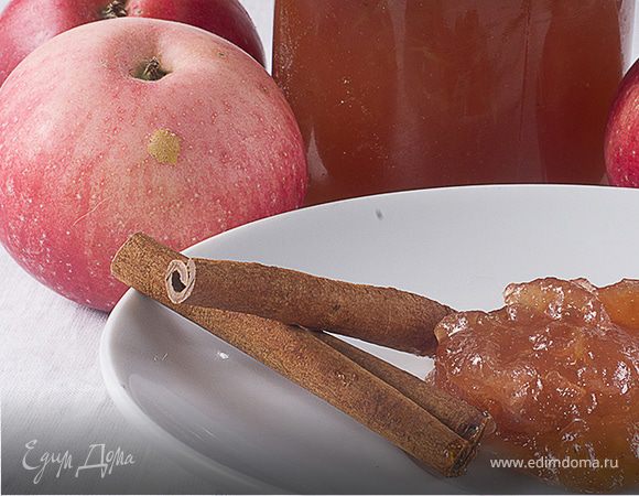 Ингредиенты для повидла из яблок с сахаром