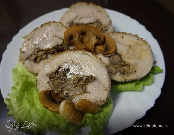 Куриный рулет с грибами в духовке рецепт