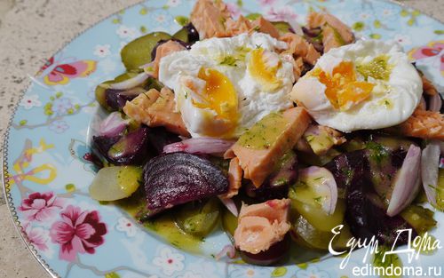 Рецепт Салат из рыбы, картофеля и свеклы