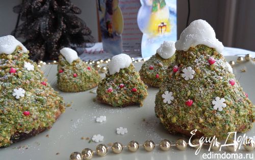 Рецепт Рождественские елочки из миндального бисквита