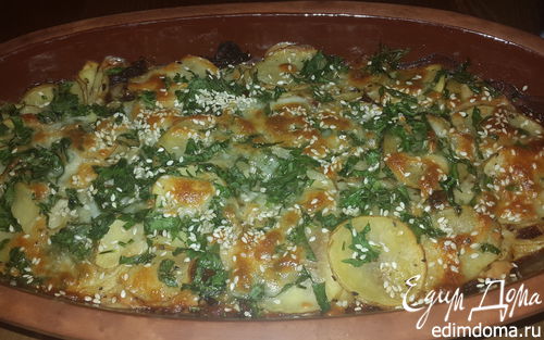 Рецепт Картофель, запеченный с моцареллой, вялеными томатами и кунжутом