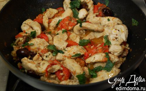 Рецепт Куриное филе с миндалем, семечками и сладким перцем