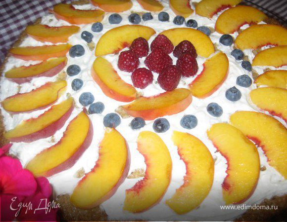 Многозерновая лепешка с фруктами я ягодами