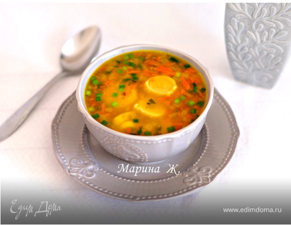 Сытный суп с пельменями – кулинарный рецепт