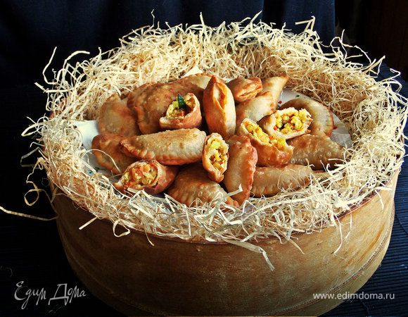 Пирожки с фасолью (жареные) — рецепт с фото