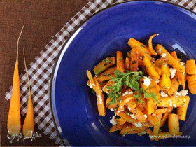 Салат из запеченной моркови с соленым сыром