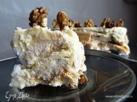 Ореховый торт с меренгами
