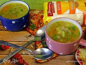 Суп с манкой и зеленым горошком