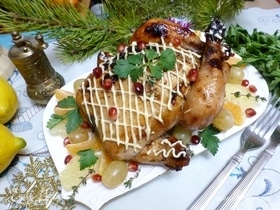 Имбирная курица, запеченная с виноградом