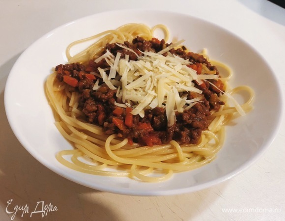 Спагетти Болоньезе с сельдереем