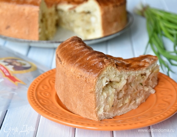 Пирог с капустой и рыбой - рецепт с фото пошагово