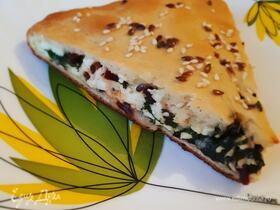 Осетинский пирог со свекольными листьями и адыгейским сыром