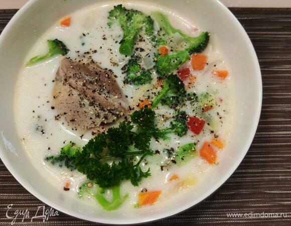 Суп из капусты брокколи - 8 пошаговых фото в рецепте