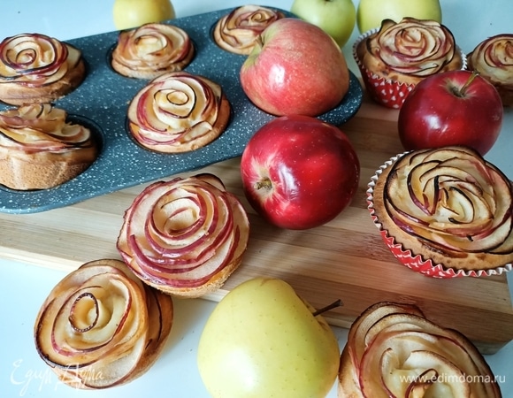 Тарталетки с яблоком