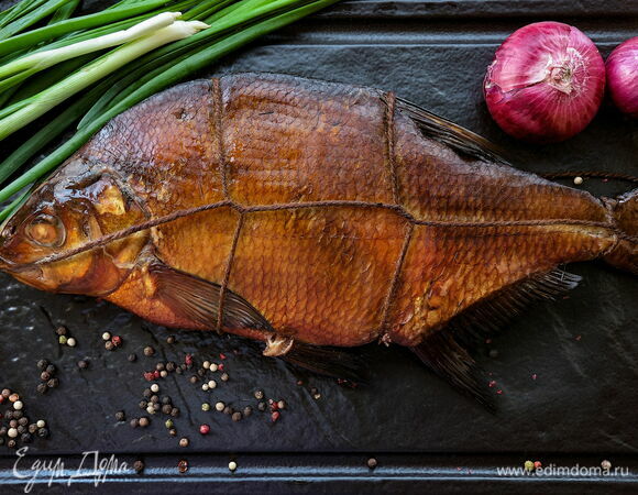 Как правильно коптить рыбу горячим способом? | Главградус