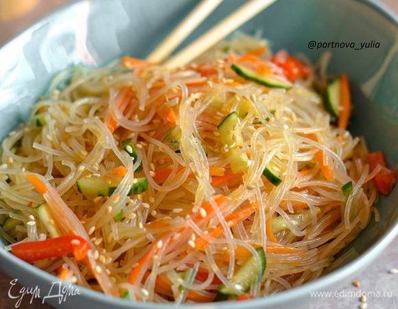 Рецепт Корейский салат с фунчозой и овощами