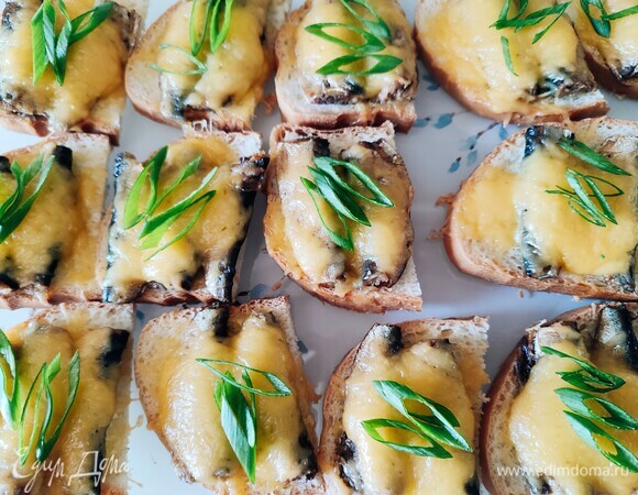 Бутерброды со шпротами — 13 рецептов приготовления на праздничный стол
