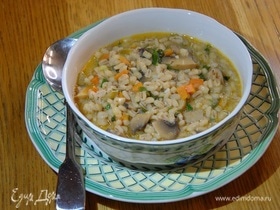 Грибной суп с перловкой и мисо-пастой Грибной суп с перловкой и мисо-пастой